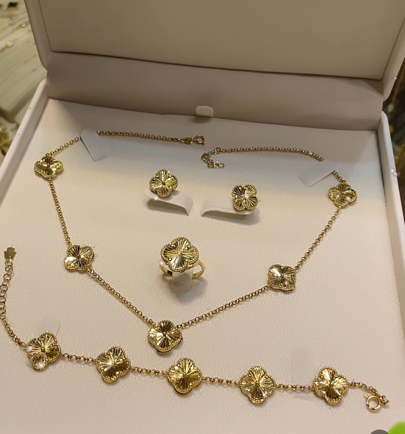 Clover Collection