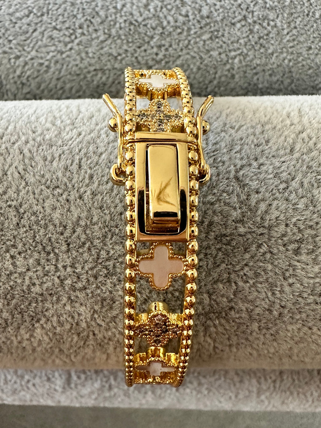 Clover Bangle Brcelet