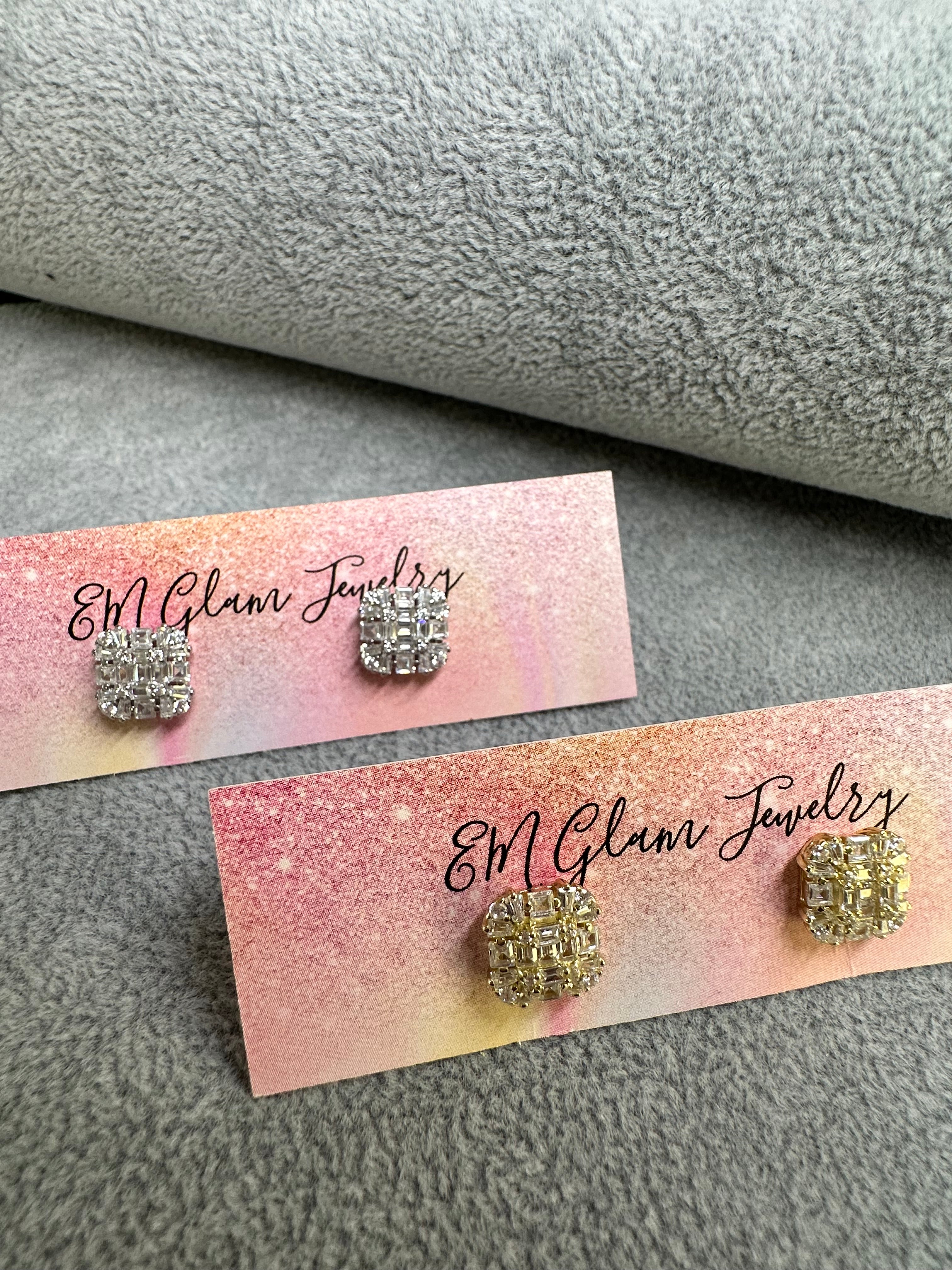 Taylor Small Size Earrings