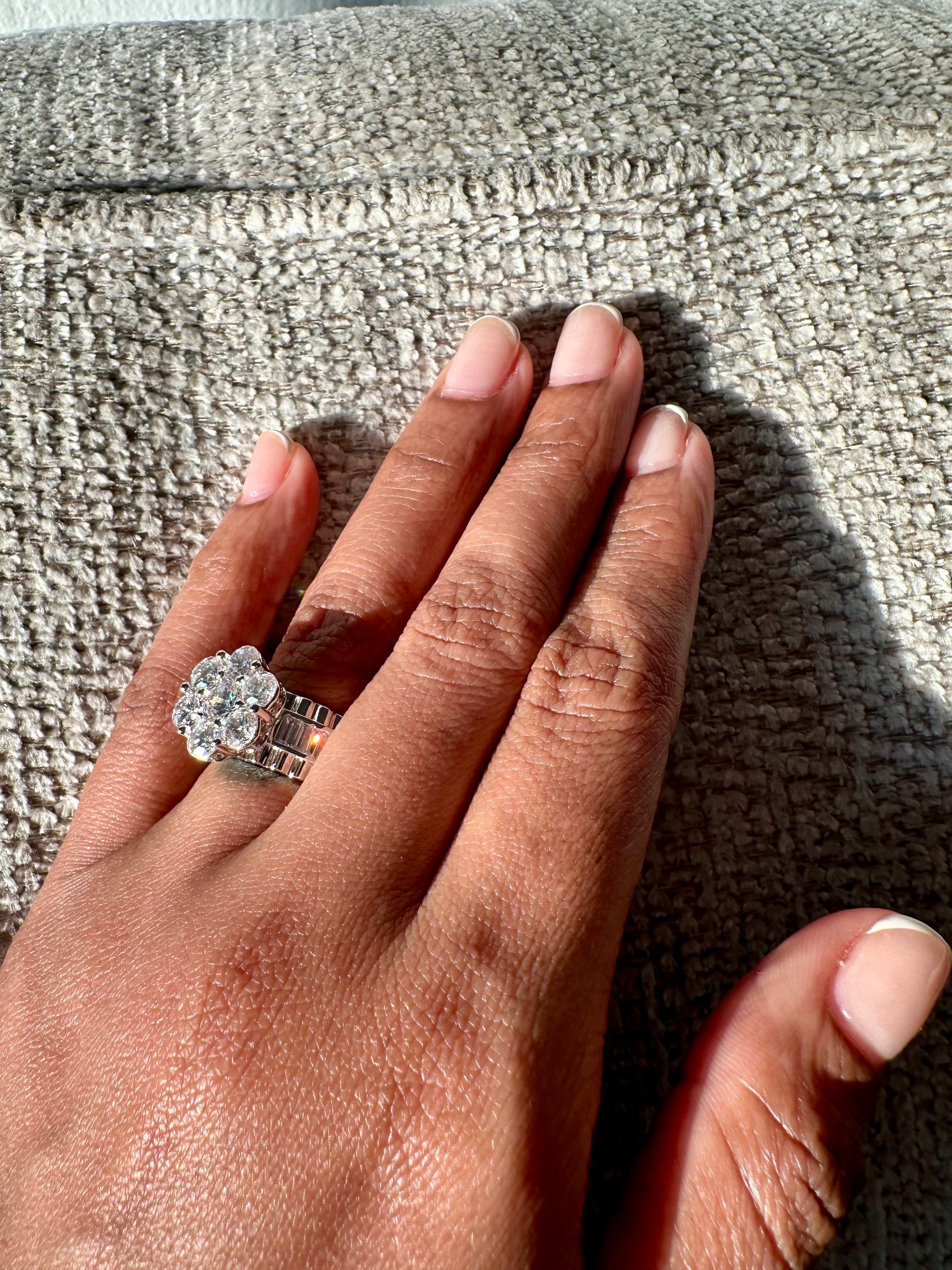 Top Flower Ring