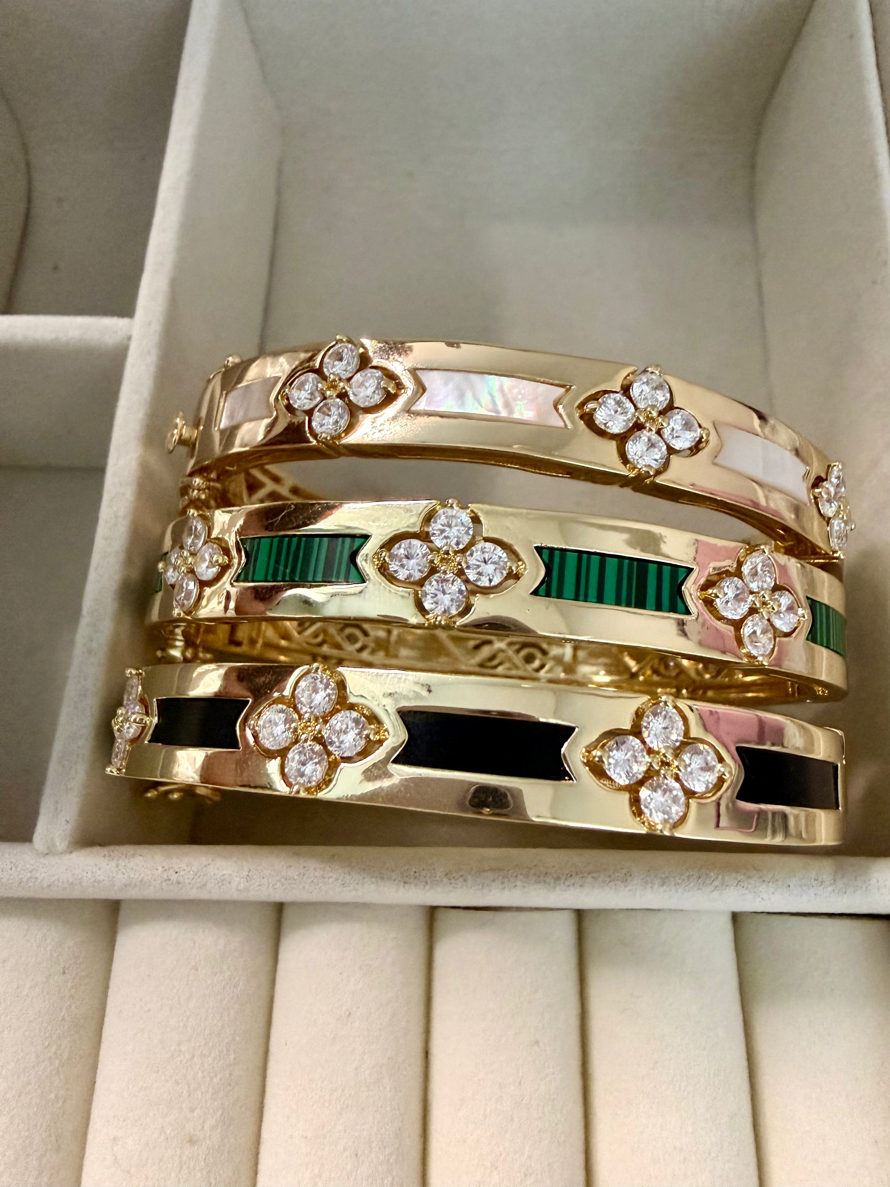 Vera Collection Bracelet