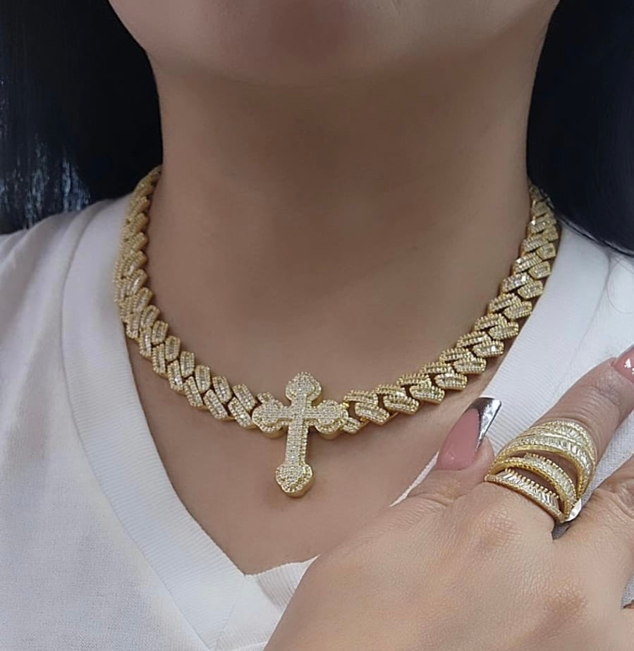Trendy Cross Cuban Link
