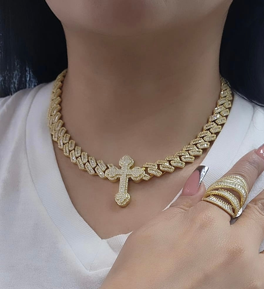 Trendy Cross Cuban Link