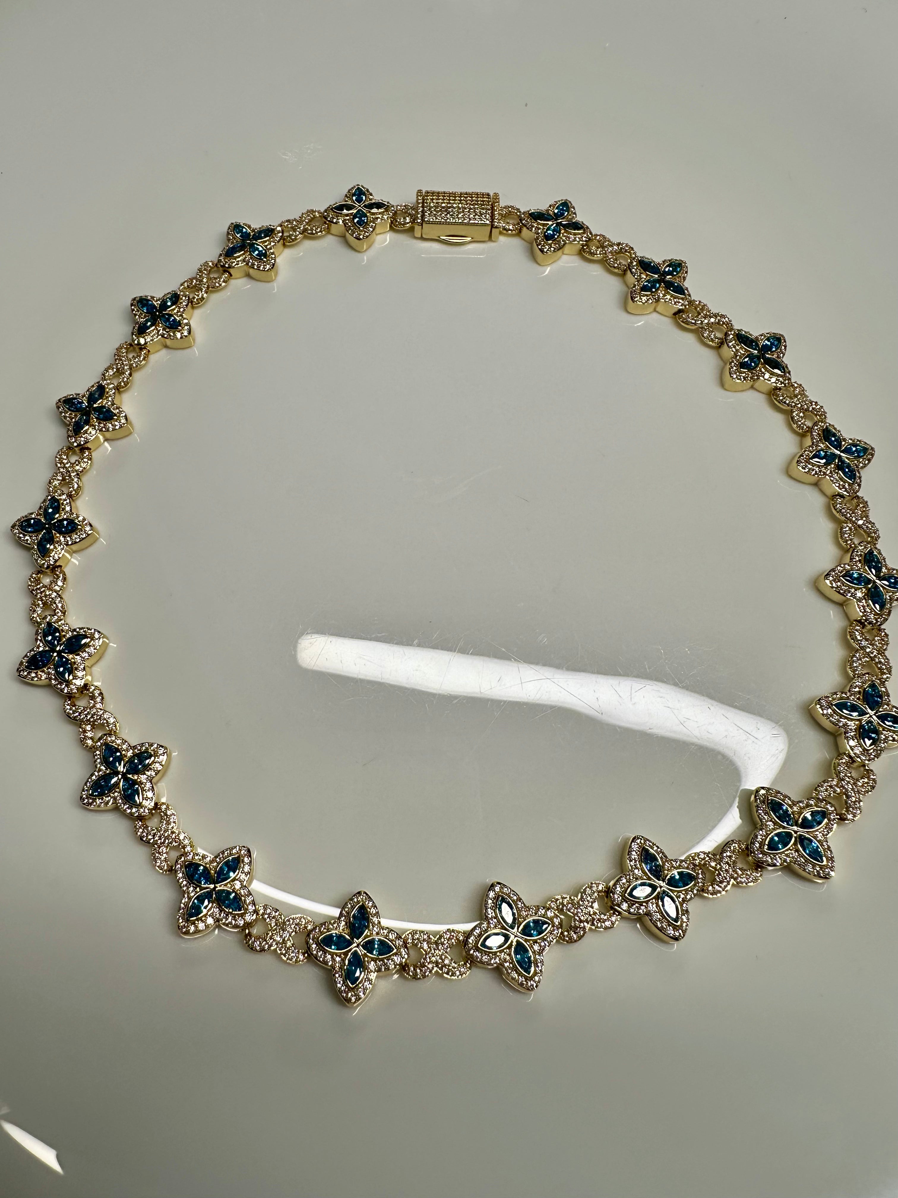 Lois Necklace