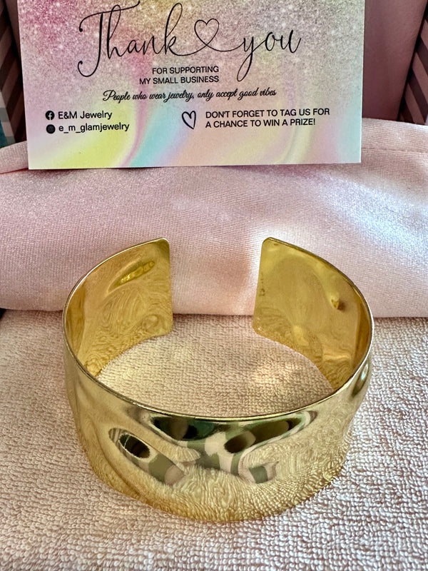 Golden Bangle bracelet