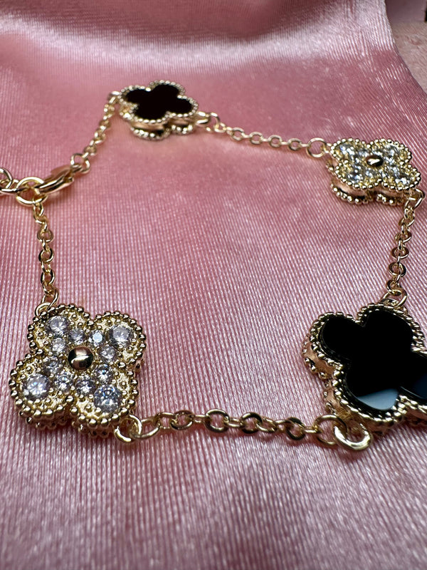 Black Royal Clover Bracelet