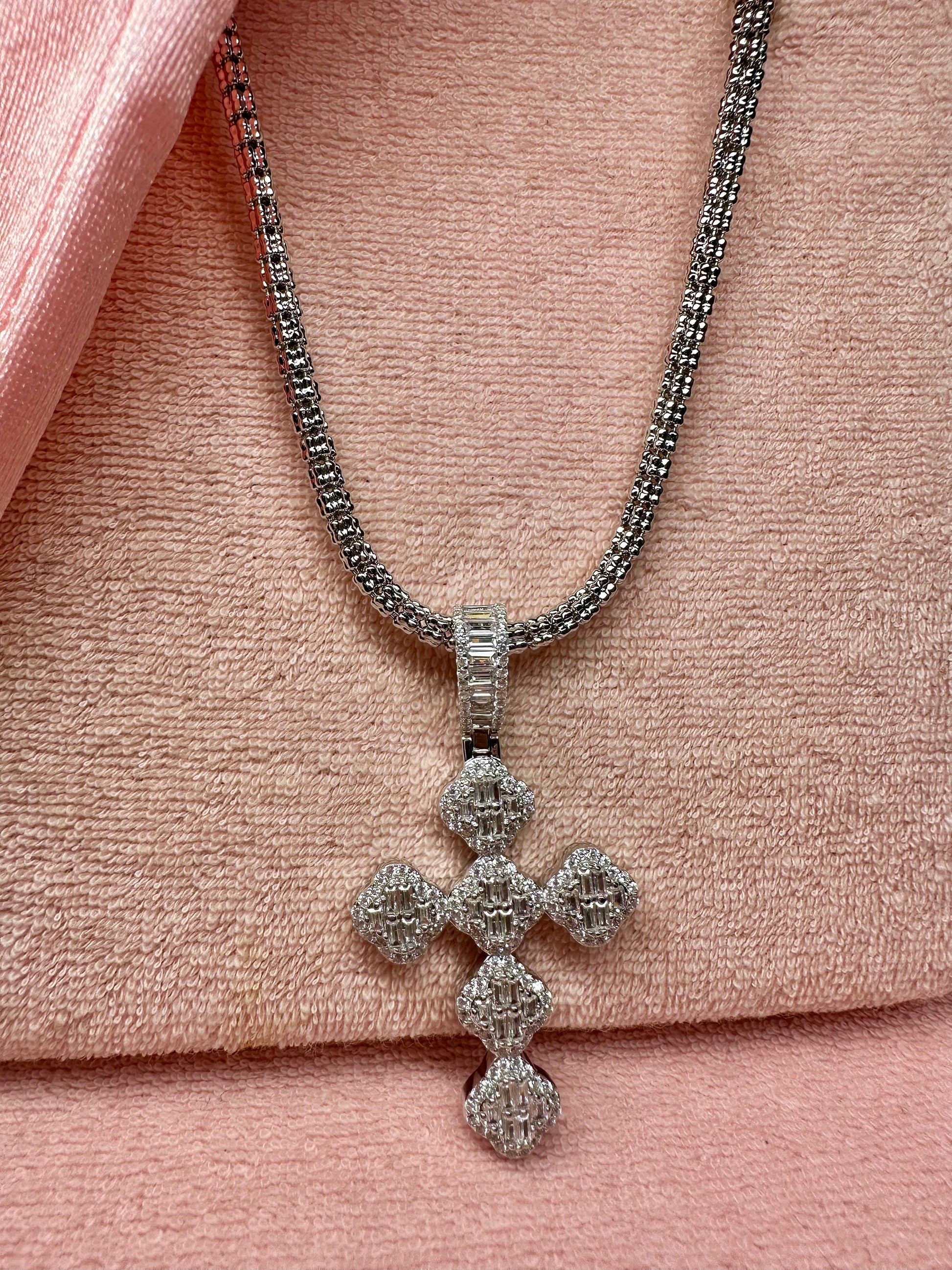 Baguette Cross Ice Chain