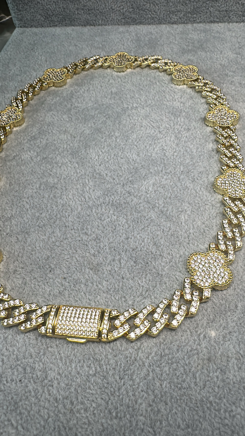 Clover Cuban Link