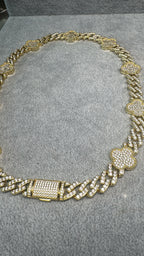 Clover Cuban Link