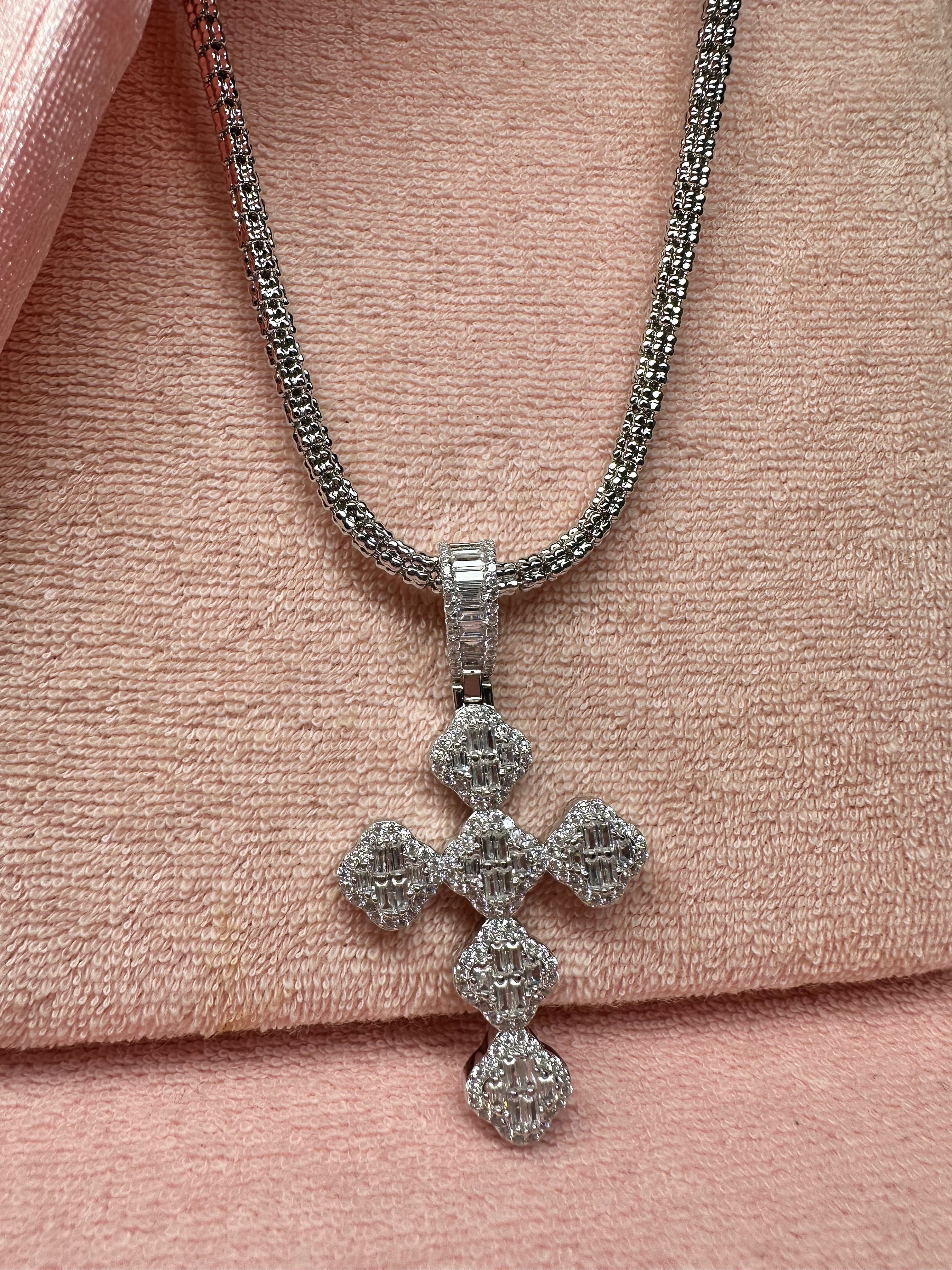 Baguette Cross Ice Chain