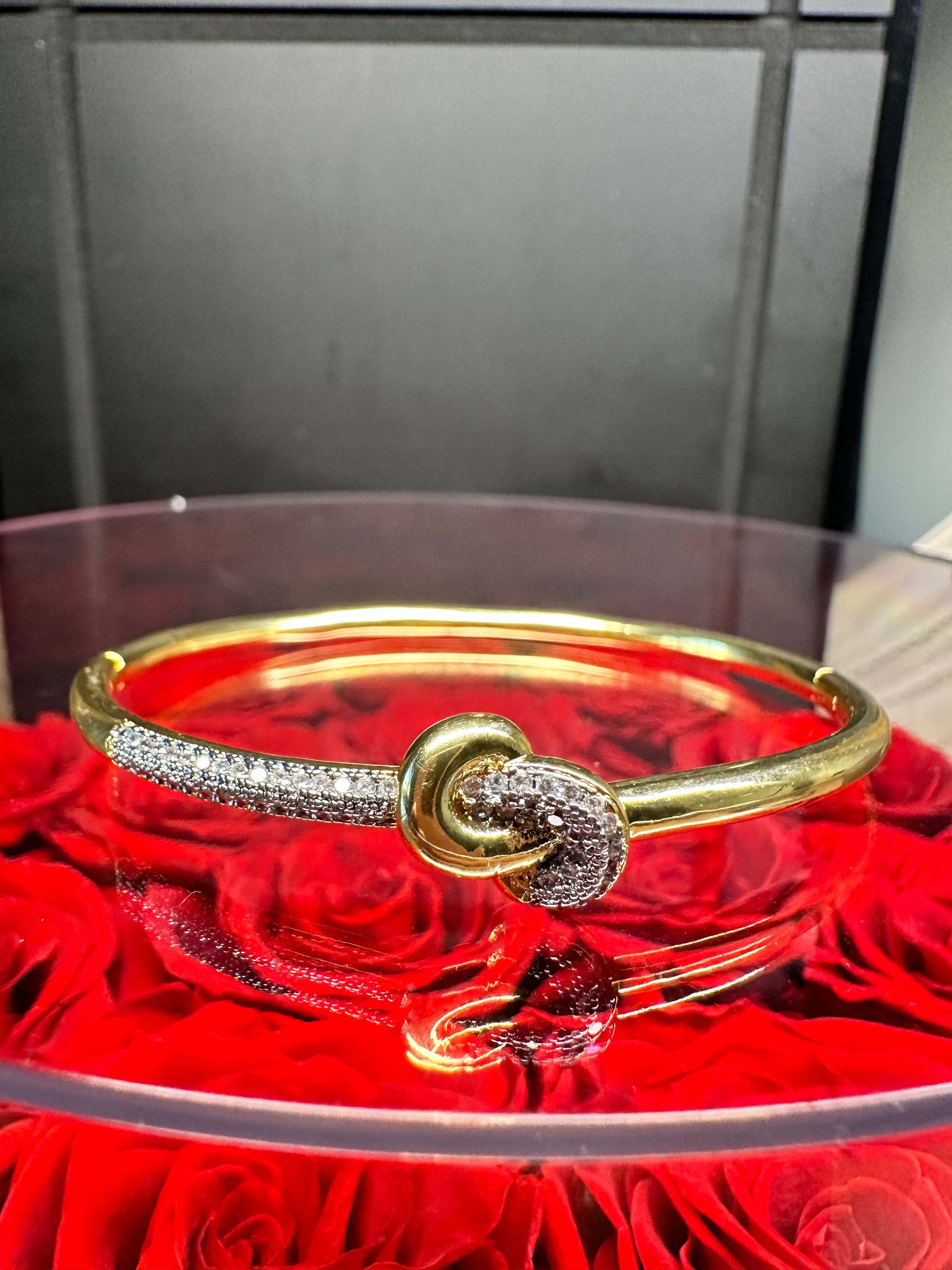Knot Bracelet