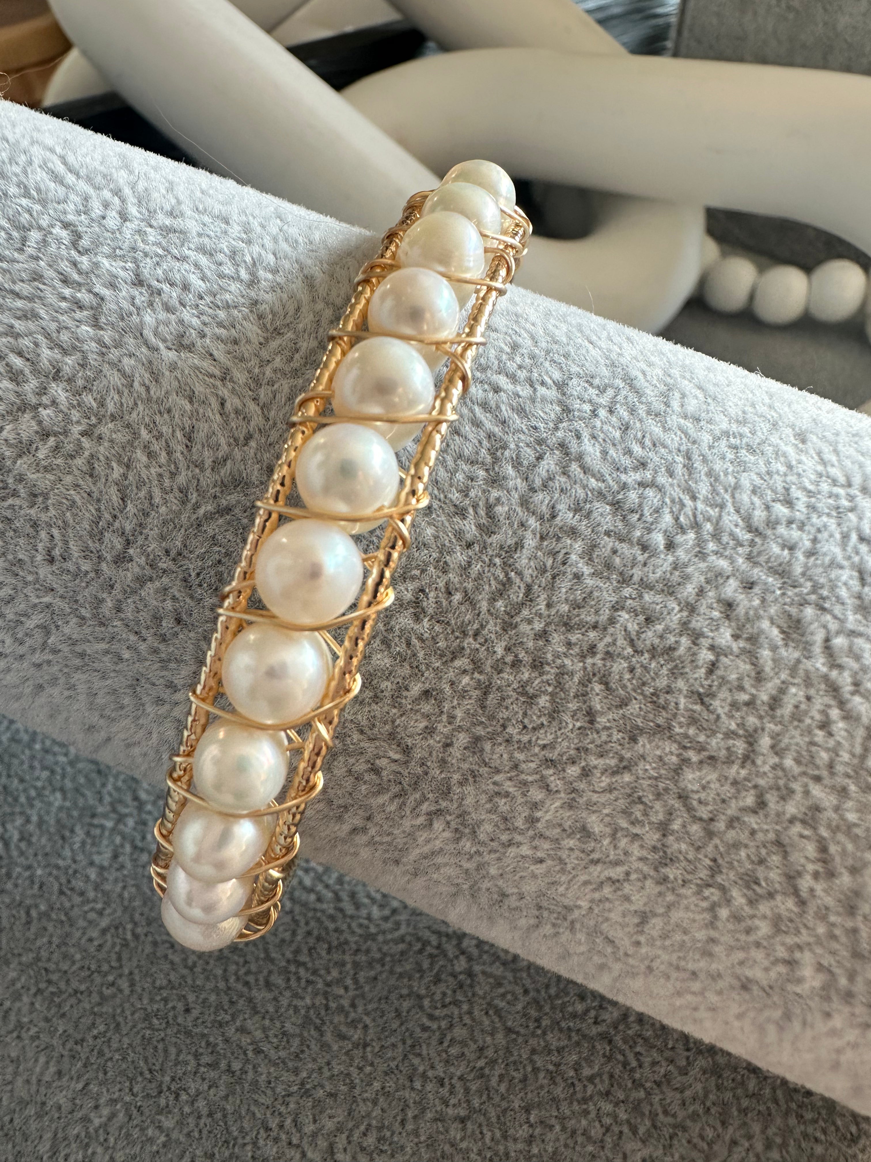 Beachy Pearls Bracelet