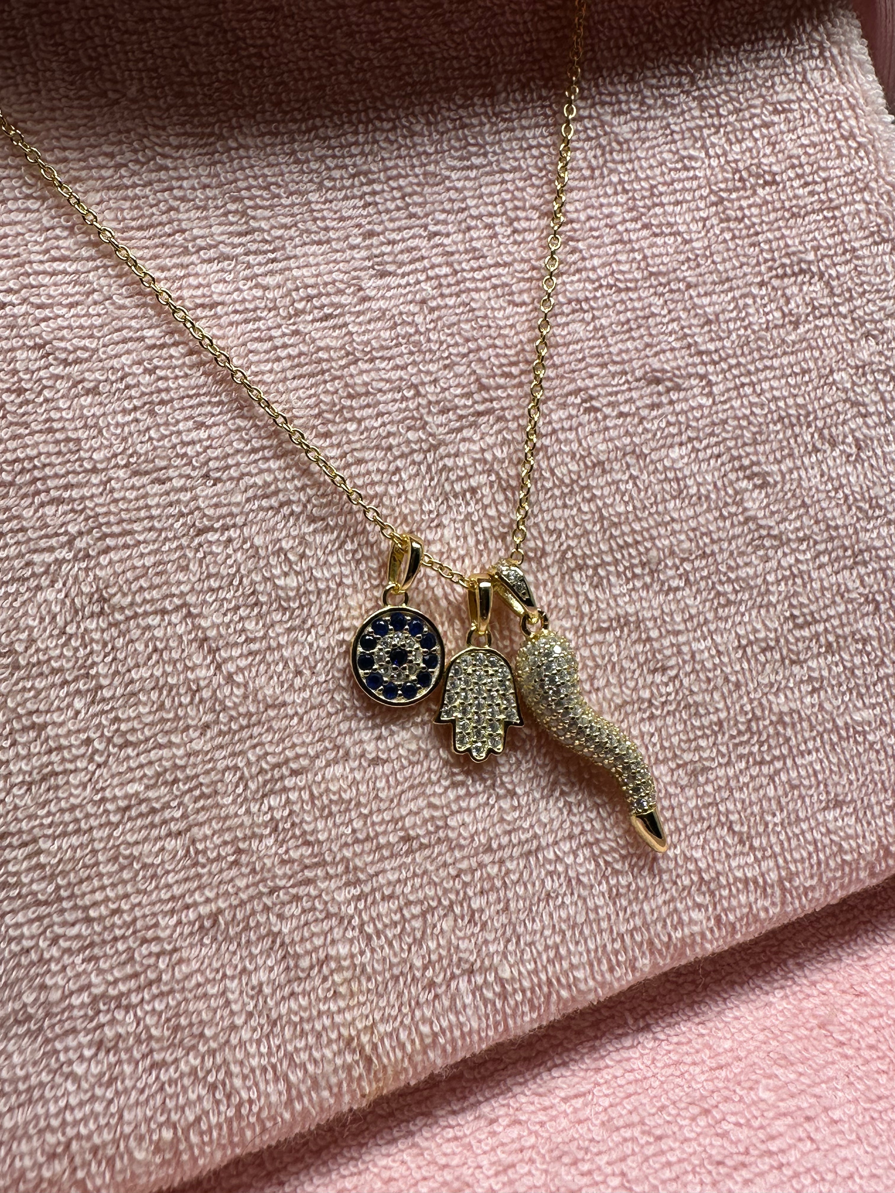 Amuleto Chain