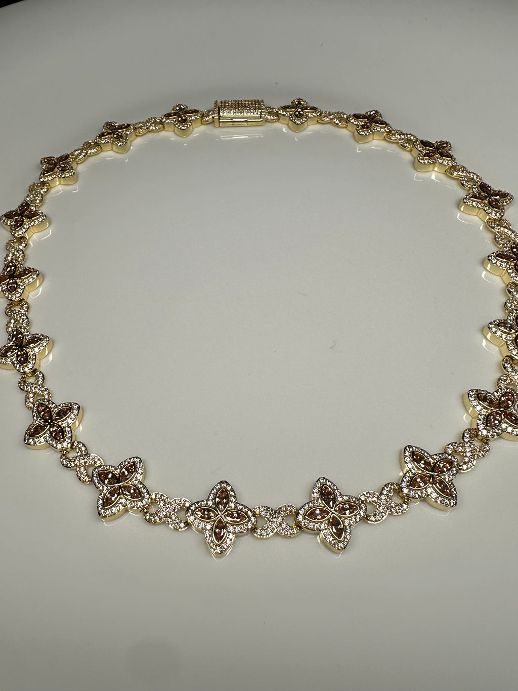 Lois Necklace