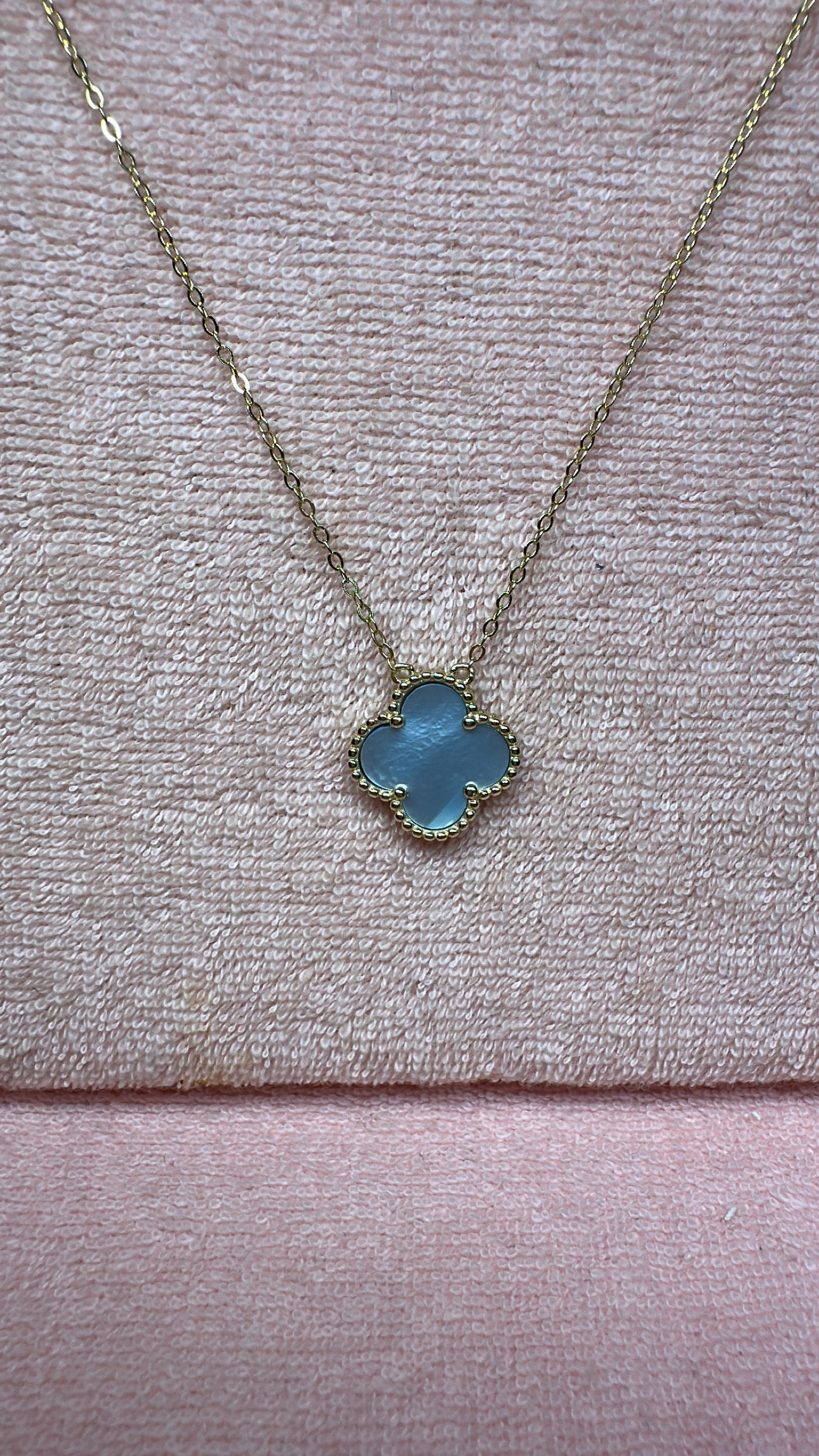 Pearly Blue Clover Necklace
