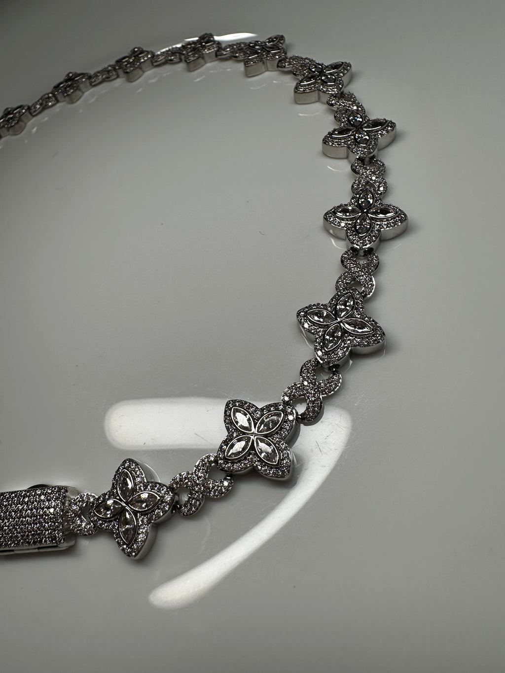 Lois Silver Necklace