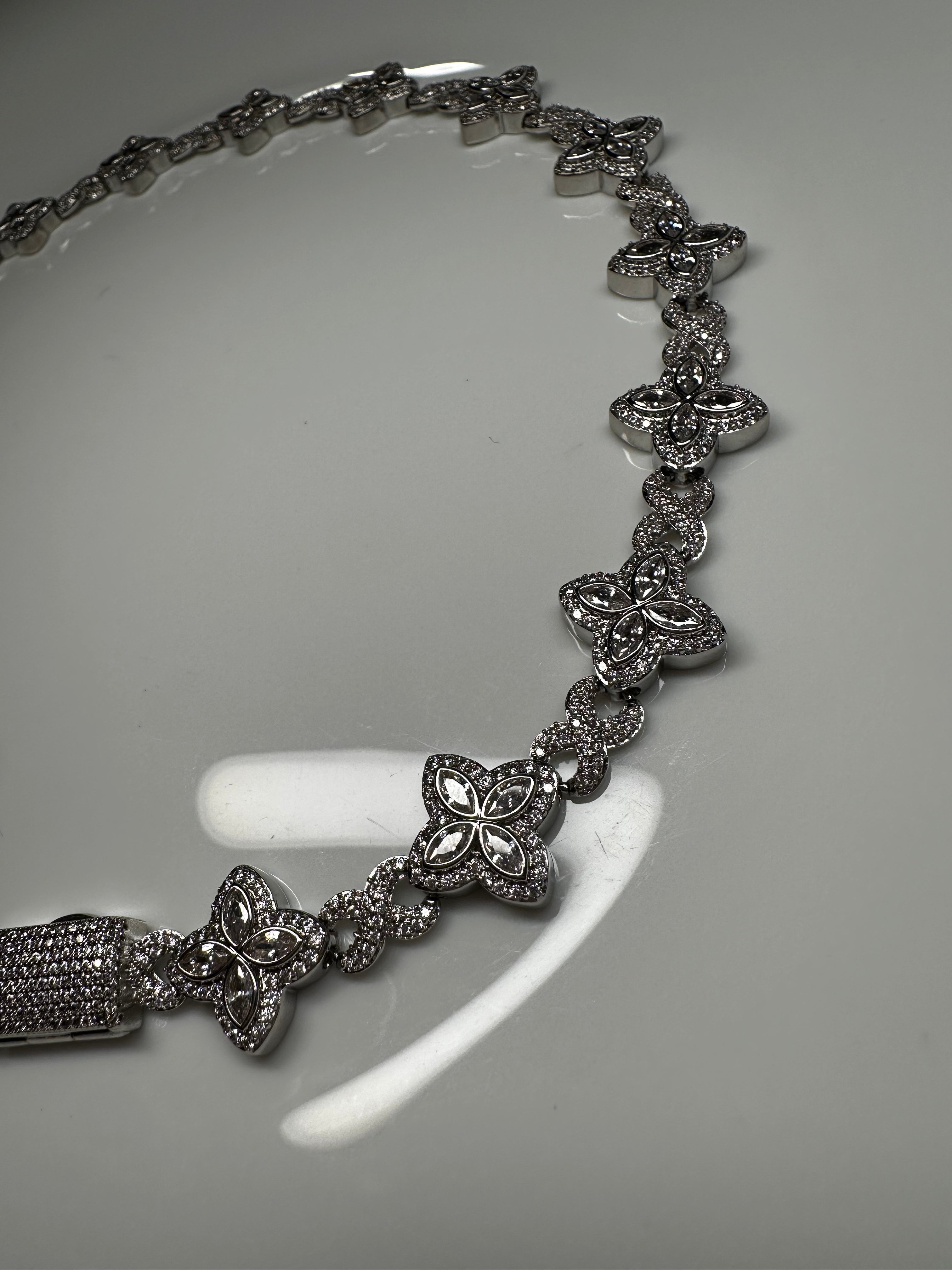 Lois Silver Necklace