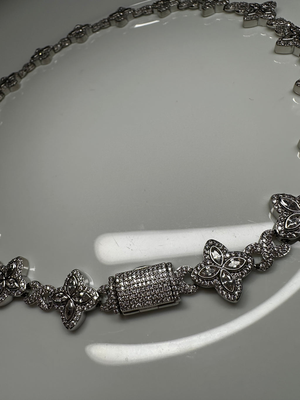 Lois Silver Necklace