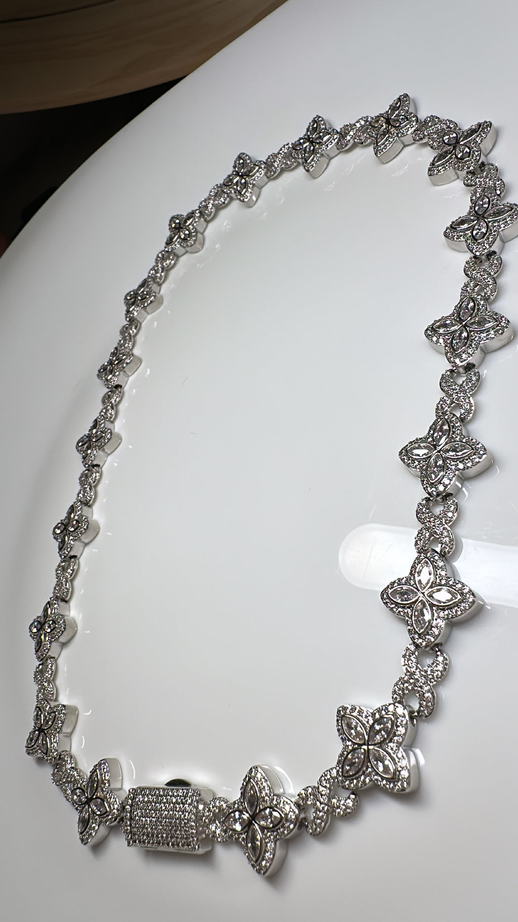 Lois Silver Necklace