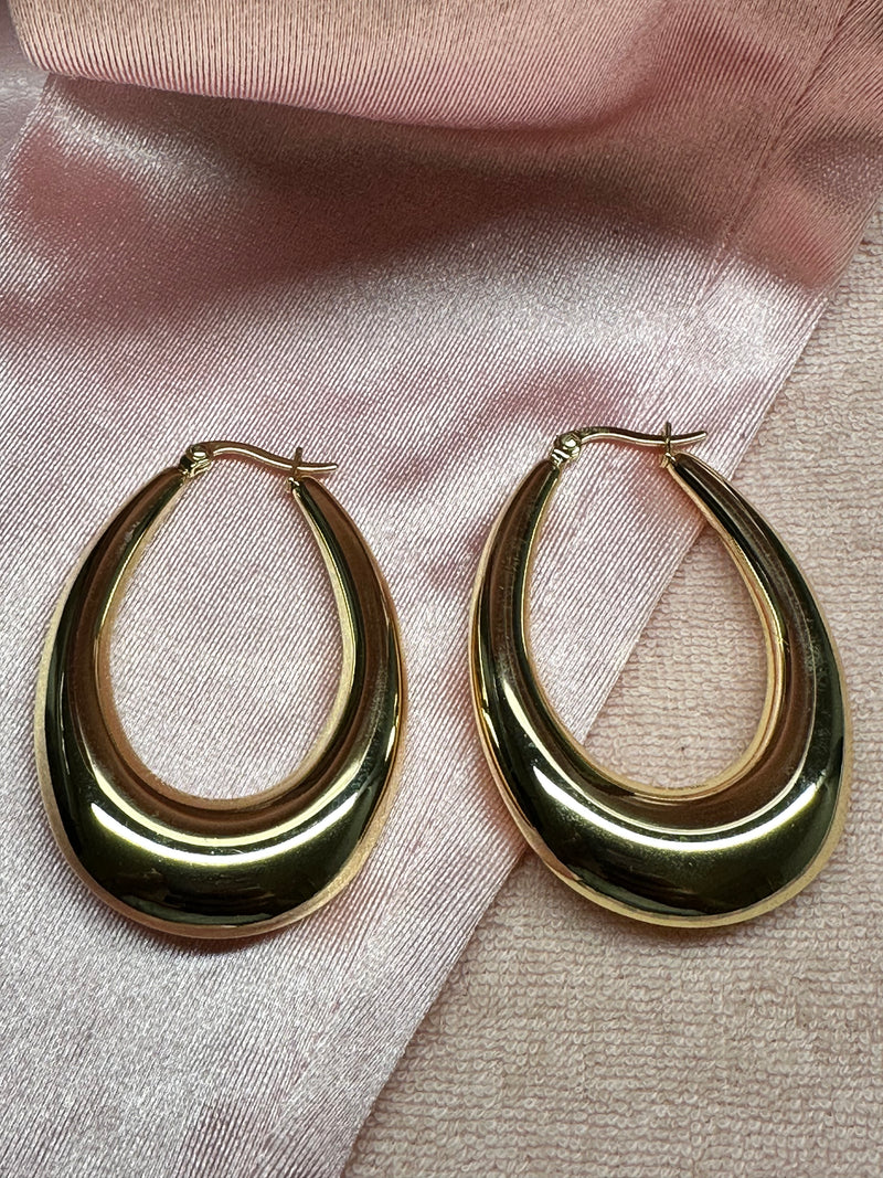 Oval Hoops