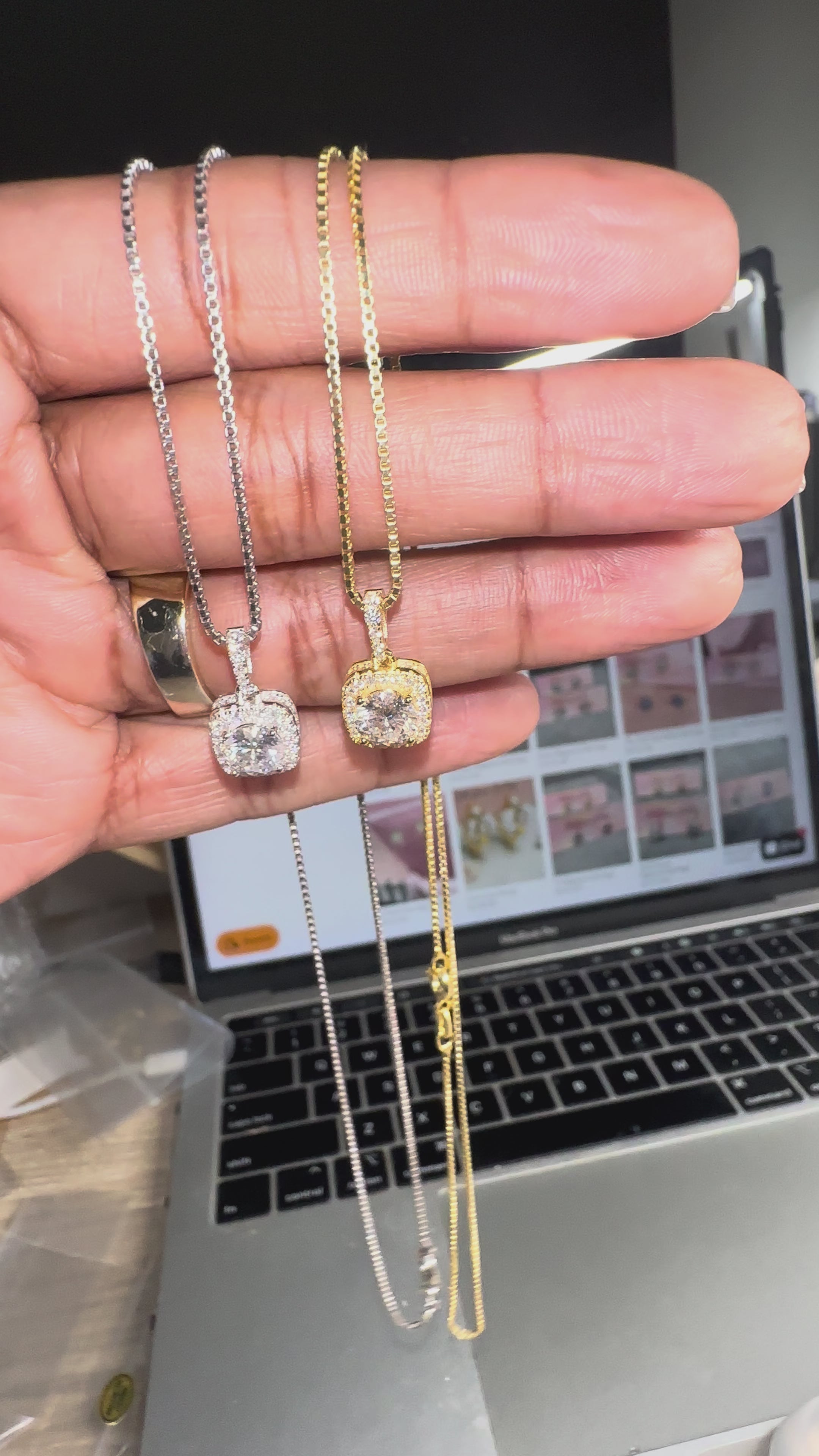 The Rock Pendant Chain