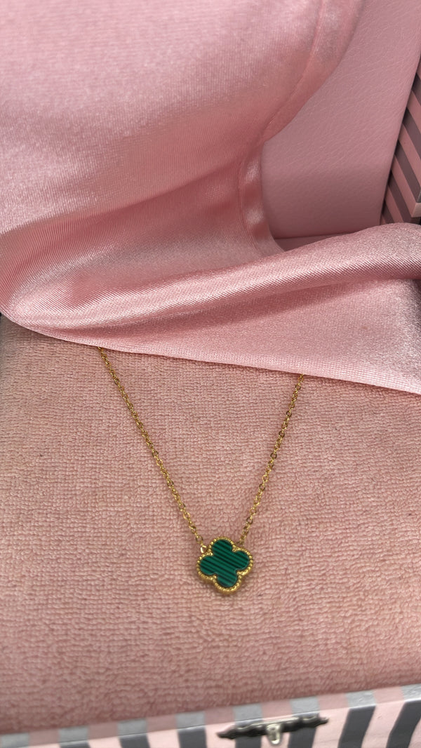 Green Clover Chain