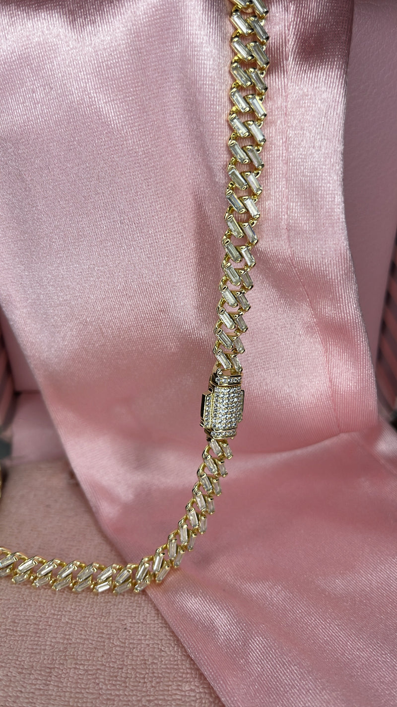 Crystal Cuban Link