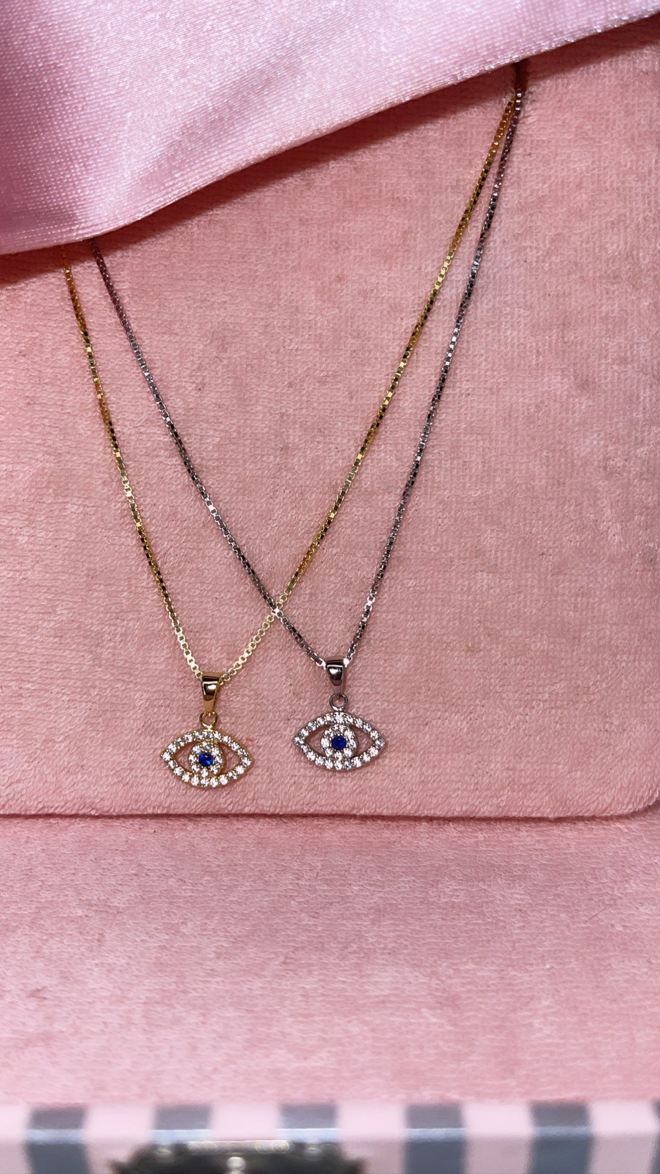 Royal evil eye