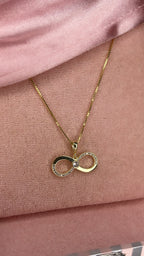 Tiff Infinity Chain