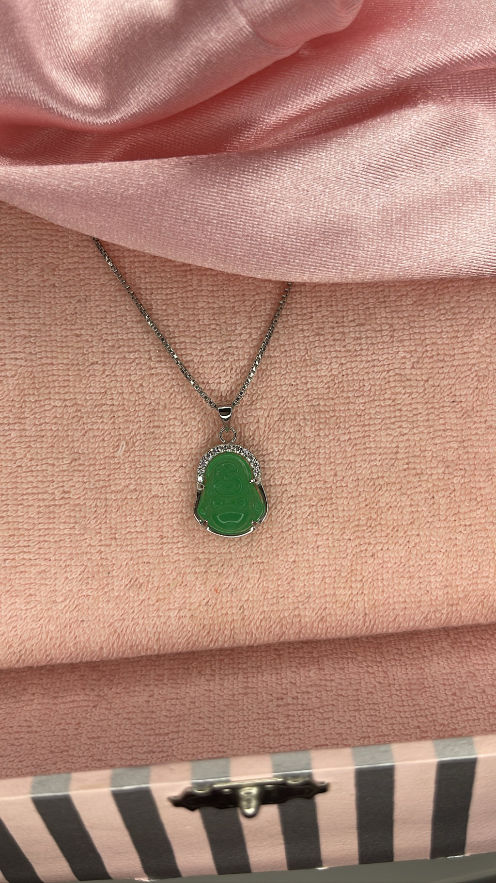 Jade Mini Buddha in silver