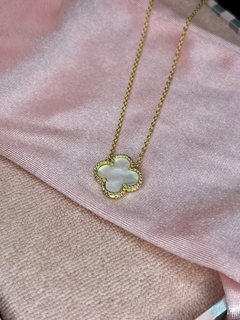 Deluxe White Clover Chain