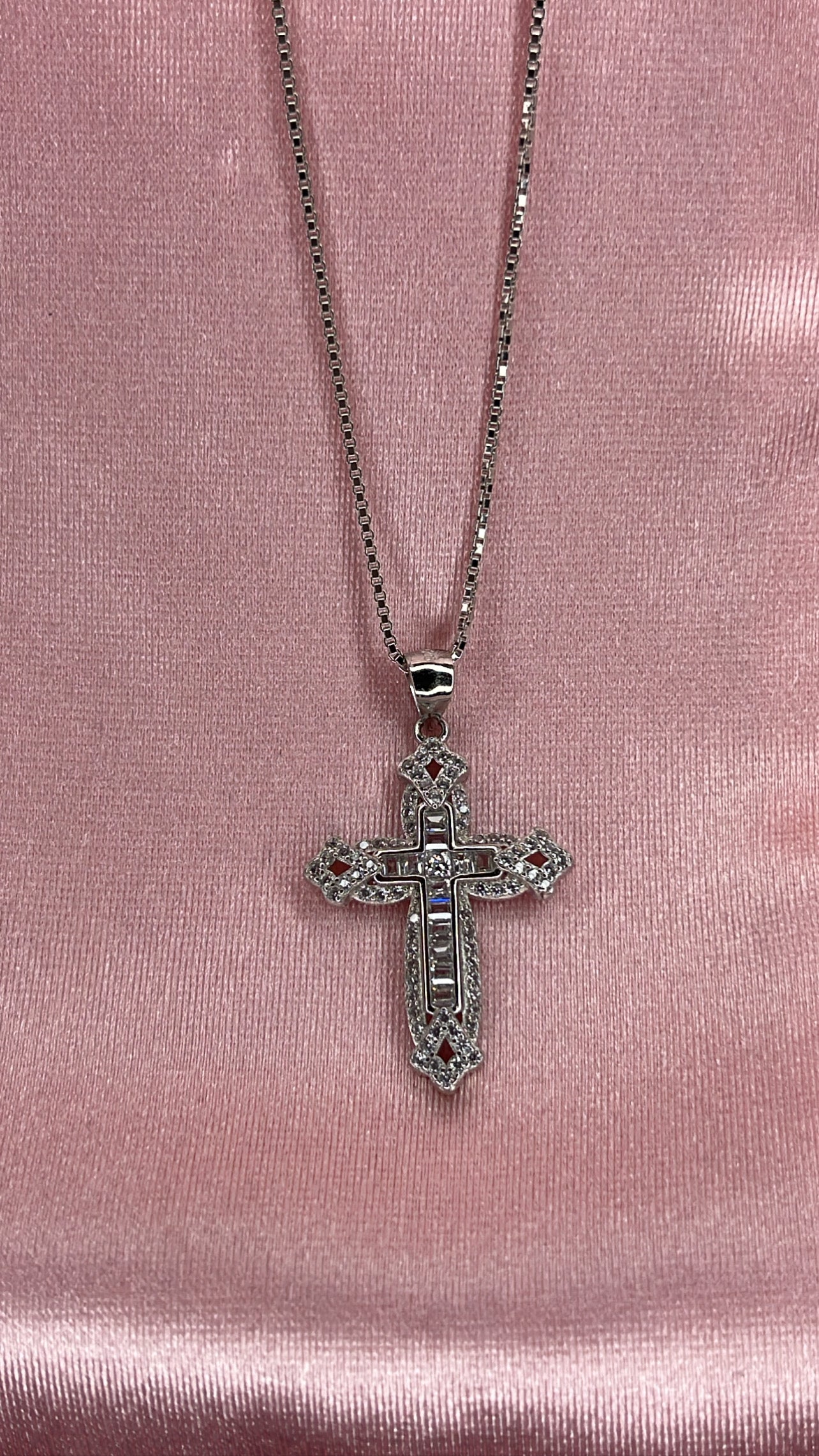 Seraphine Cross Chain