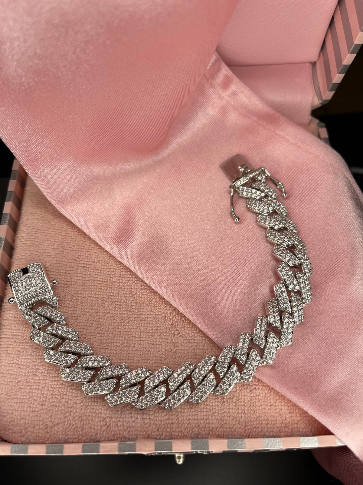 Most wanted cuban link bracelet in silver