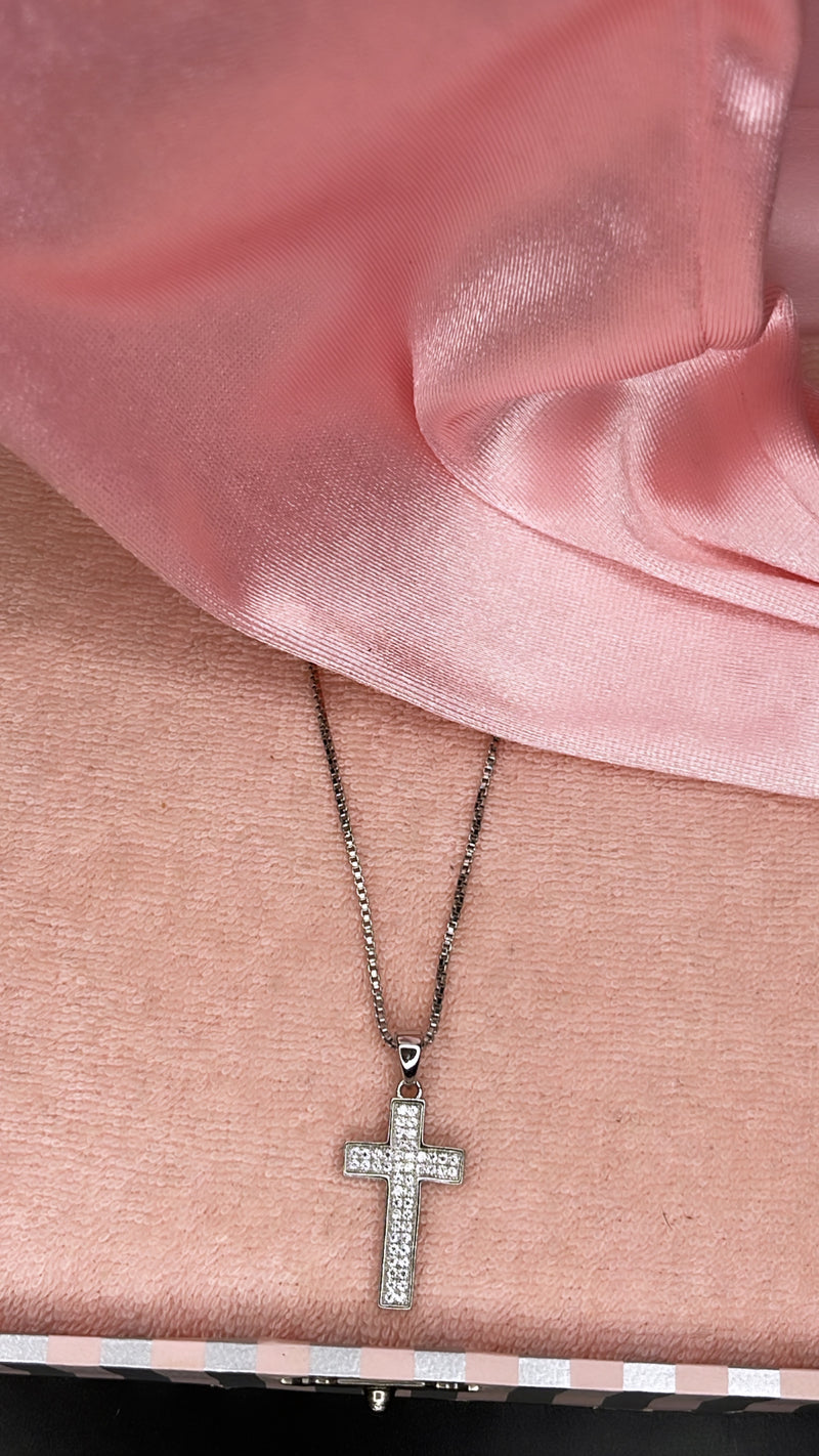 The Classic Small Cross Necklace