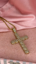 The Bella Cross Chain