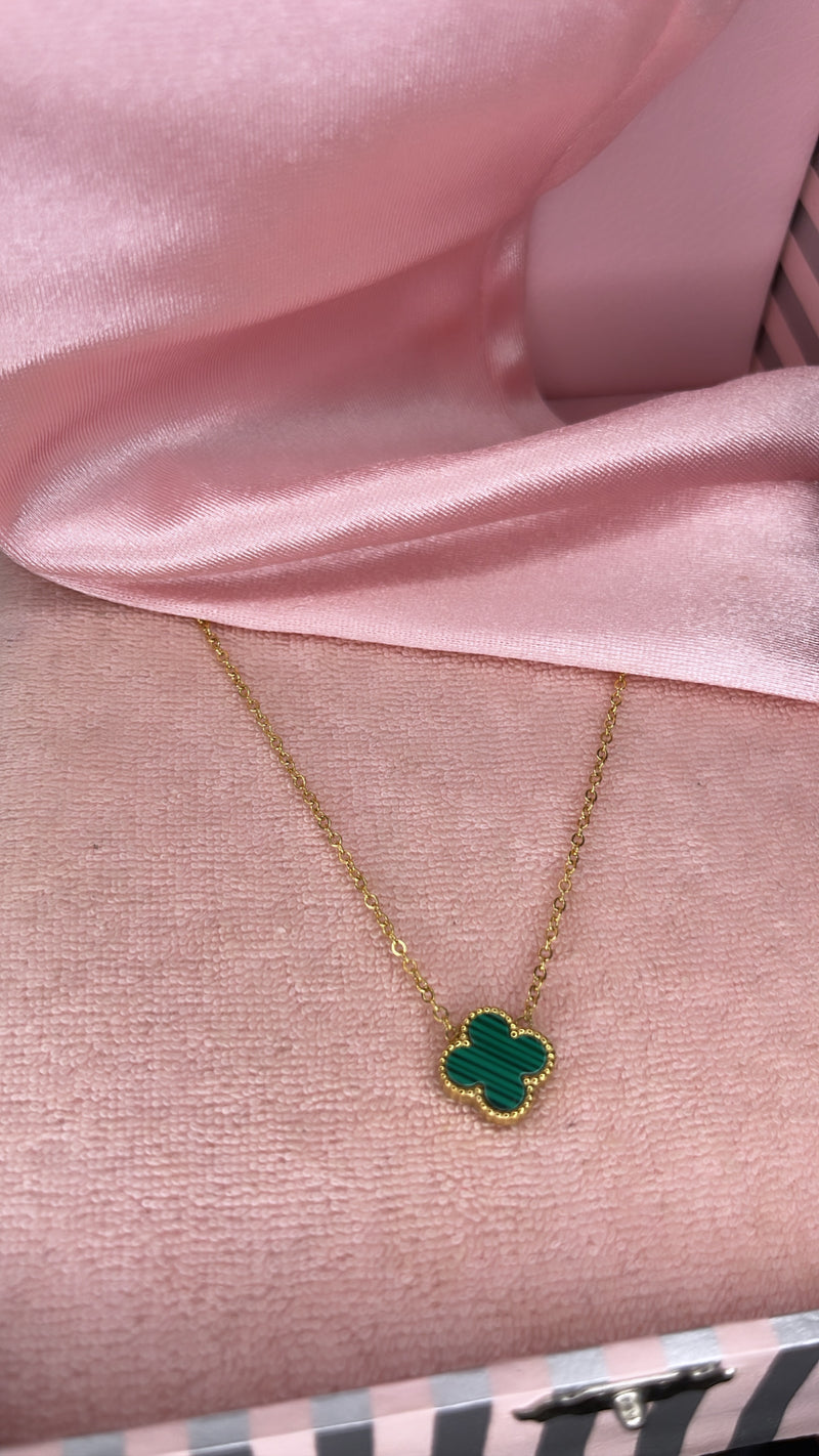 Green Clover Chain