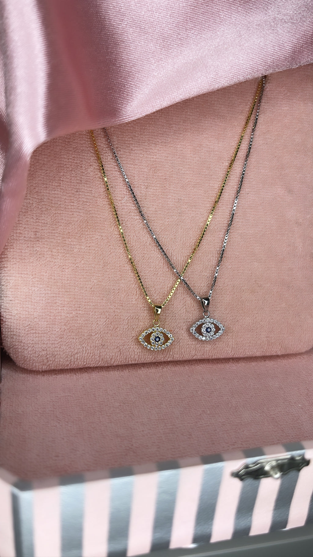 Royal evil eye