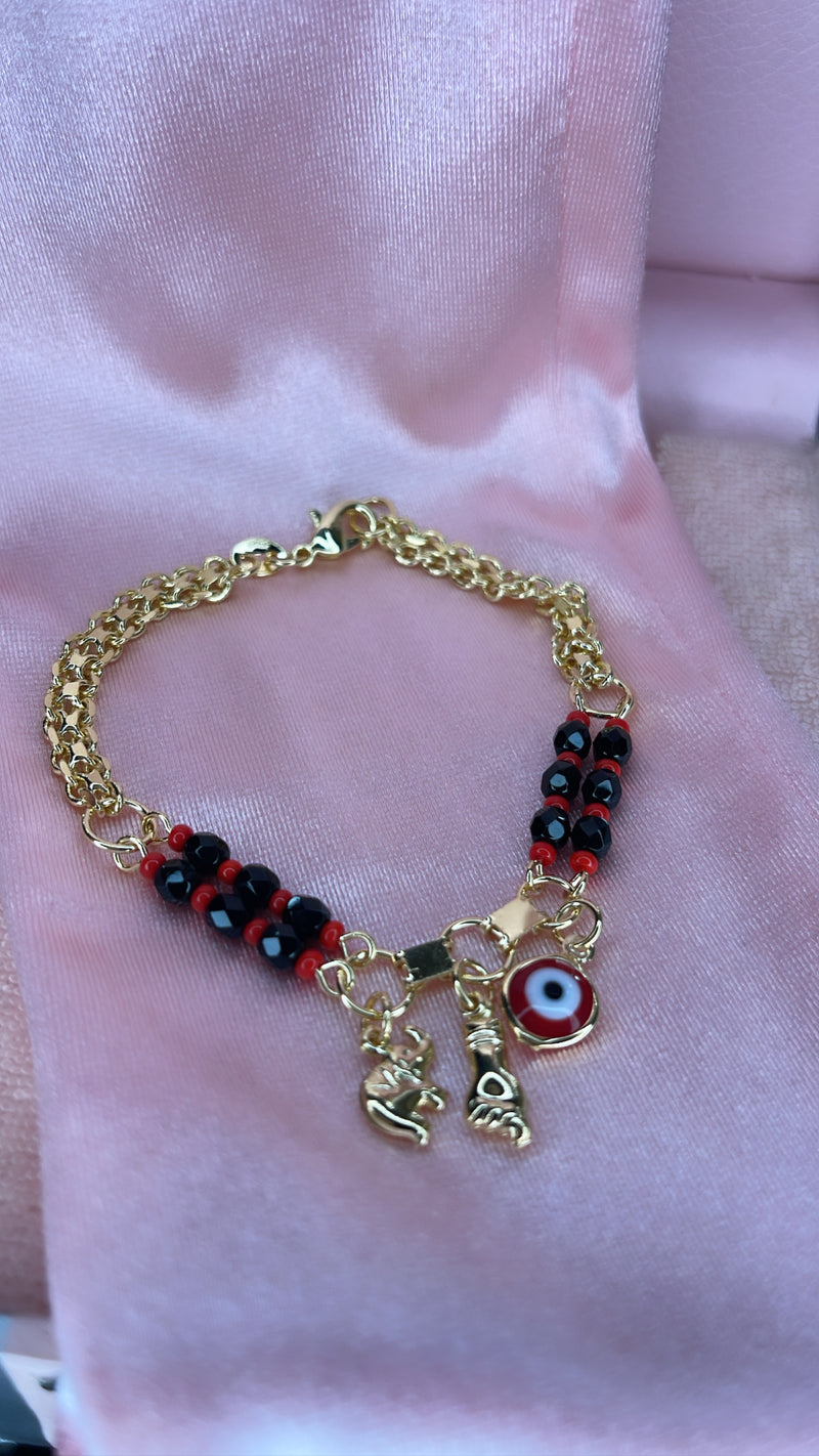 The Azabache Red Eye Bracelet