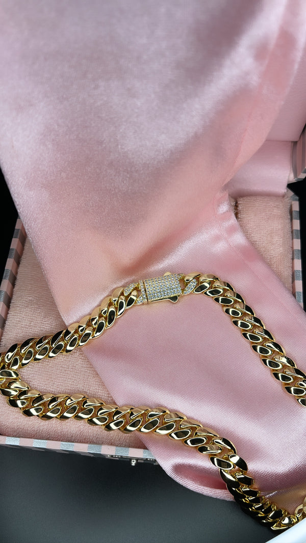 The Shine on Lock Cuban Link