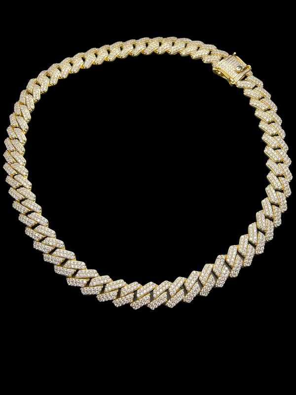 Most Wanted Cuban Link 12mm in Gold