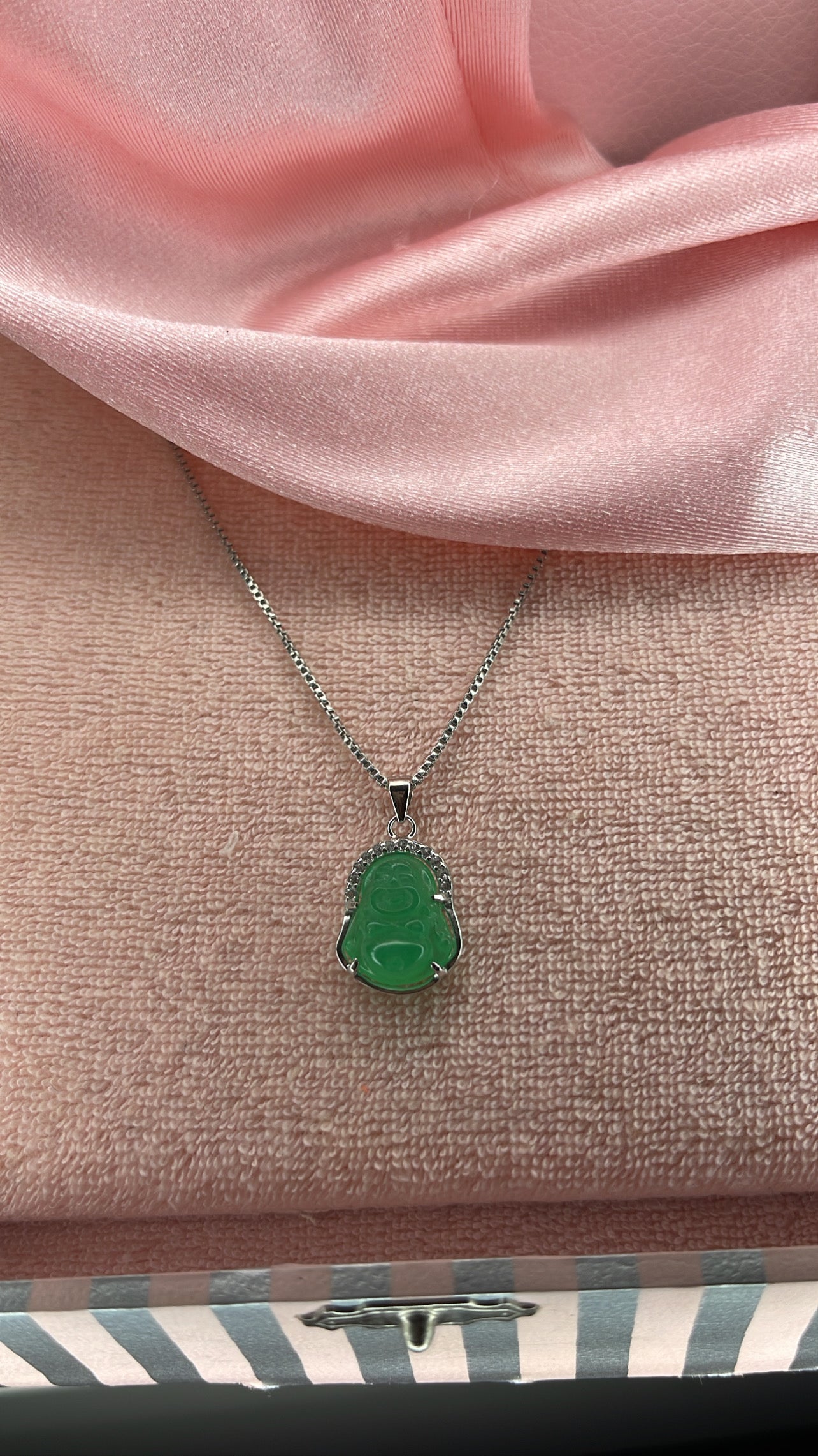 Jade Mini Buddha in silver