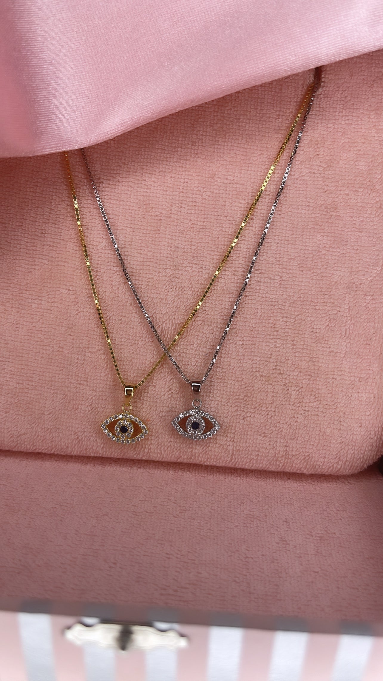 Royal evil eye