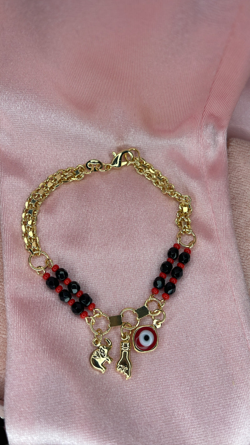 The Azabache Red Eye Bracelet