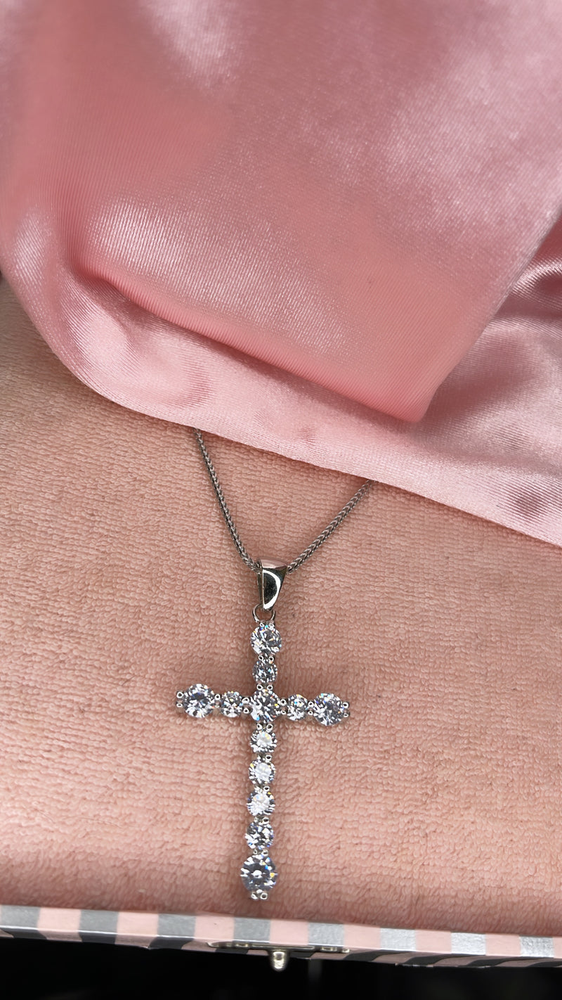 Tennis Cross in silver